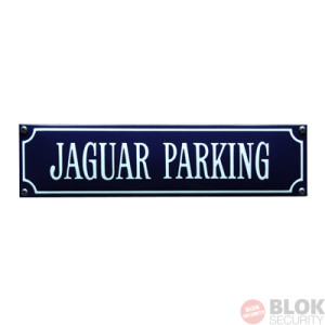 Jaguar parking bord